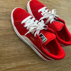Puma sneakers